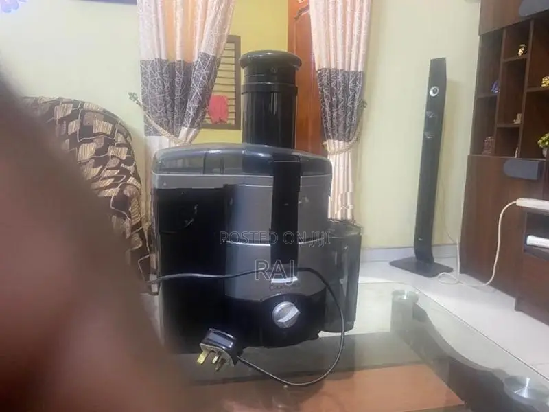Fresh Juice Maker