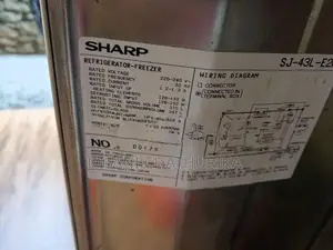 Sharp 370L Refrigerator