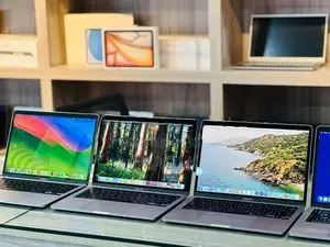 Apple Macbook Pro 2020 Intel I5 16GB RAM 512GB