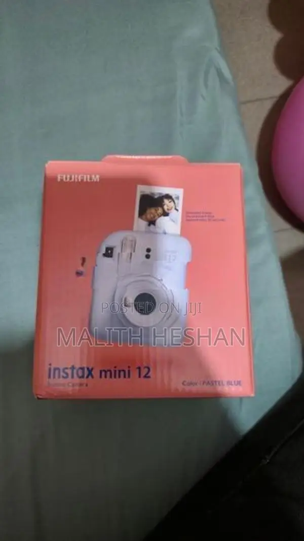 Fujifilm Instax Mini 12