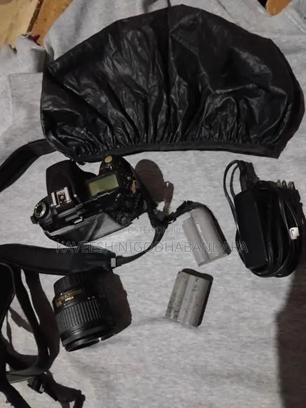 Nikon D90 with 18-55mm Lens