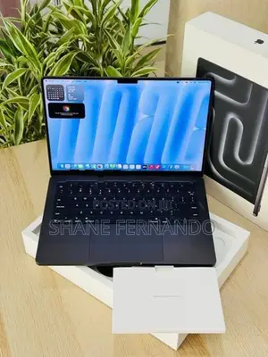 Apple MacBook Pro M5 14"Inch 16GB/1TB 2026