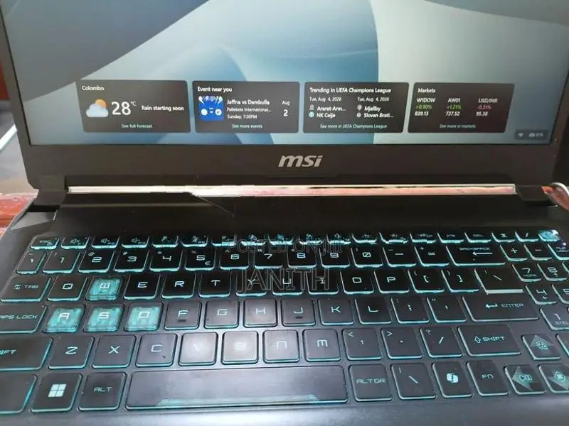 MSI Cyborg 15 A13V