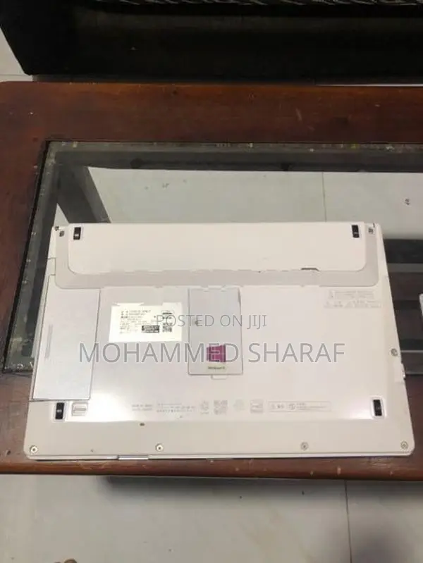 Fujitsu White Laptop (512GB SSD)