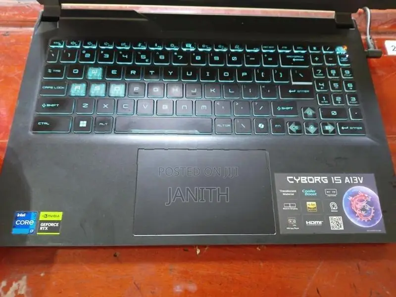 MSI Cyborg 15 A13V