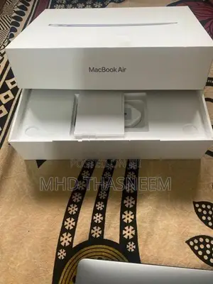 Apple MacBook Air M1