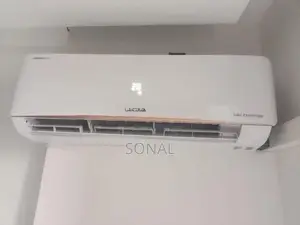 LLOYD 12000BTU Smart Inverter Air Conditioner