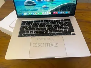 MacBook Air M2 15" Inch Pristine Condition Full Set