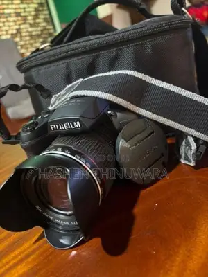 Fujifilm HS20 EXR