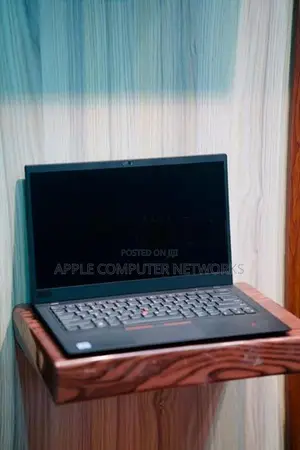 Lenovo ThinkPad X1 Carbon