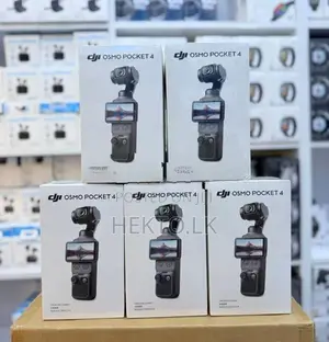 DJI Osmo Pocket 4 Creator Combo