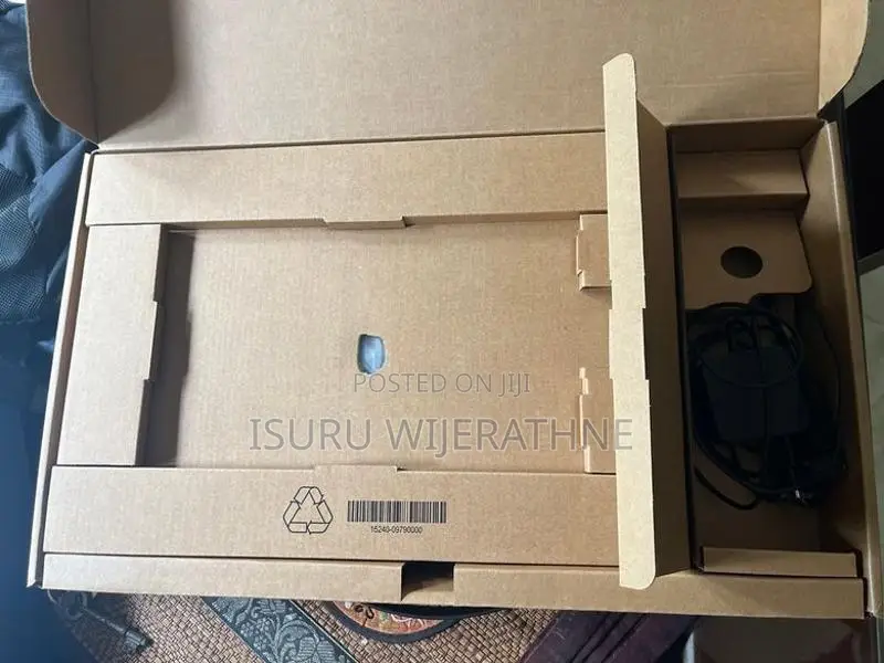 Asus Vivobook V15