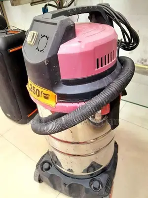 Vacuum Cleaner