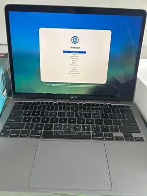 Apple MacBook Air M1
