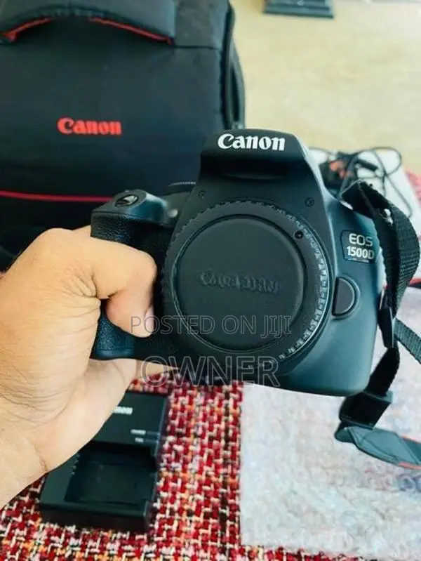 Canon 1500D