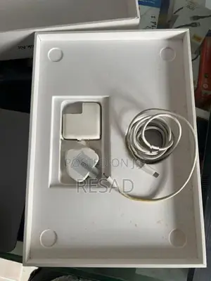 Apple MacBook Air M1