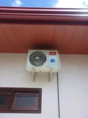 TCL 12000BTU Inverter AC
