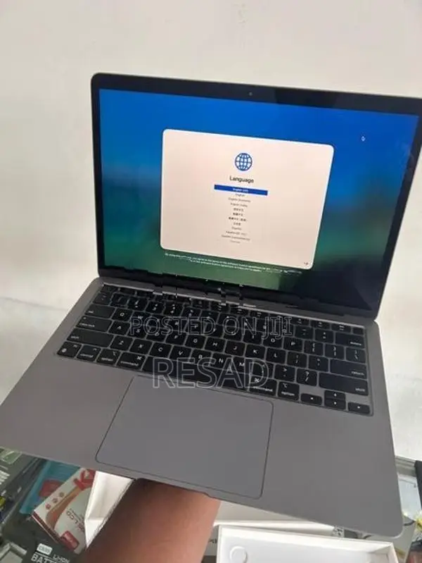 Apple MacBook Air M1