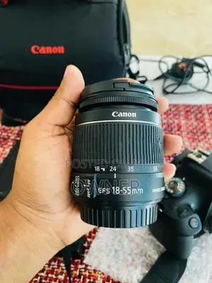 Canon 1500D