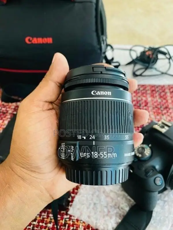 Canon 1500D