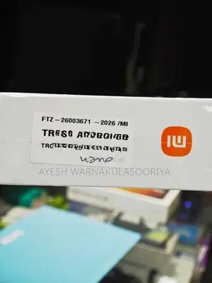 8GB / 256GB