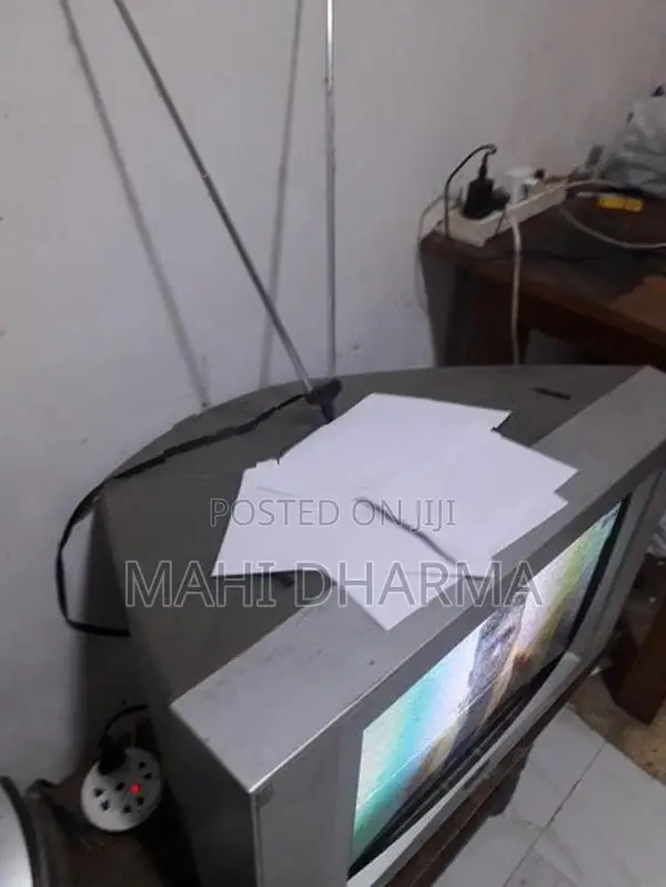 CRT TV