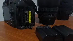 Nikon D7200 DSLR Camera