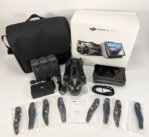 DJI Mavic 4 Pro Creator Combo