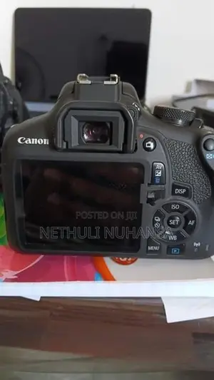 Canon 2000D