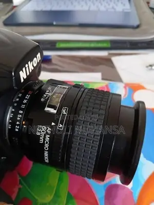 Nikon 60mm Macro Lens