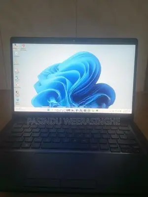 Dell Latitude 5300 Laptop