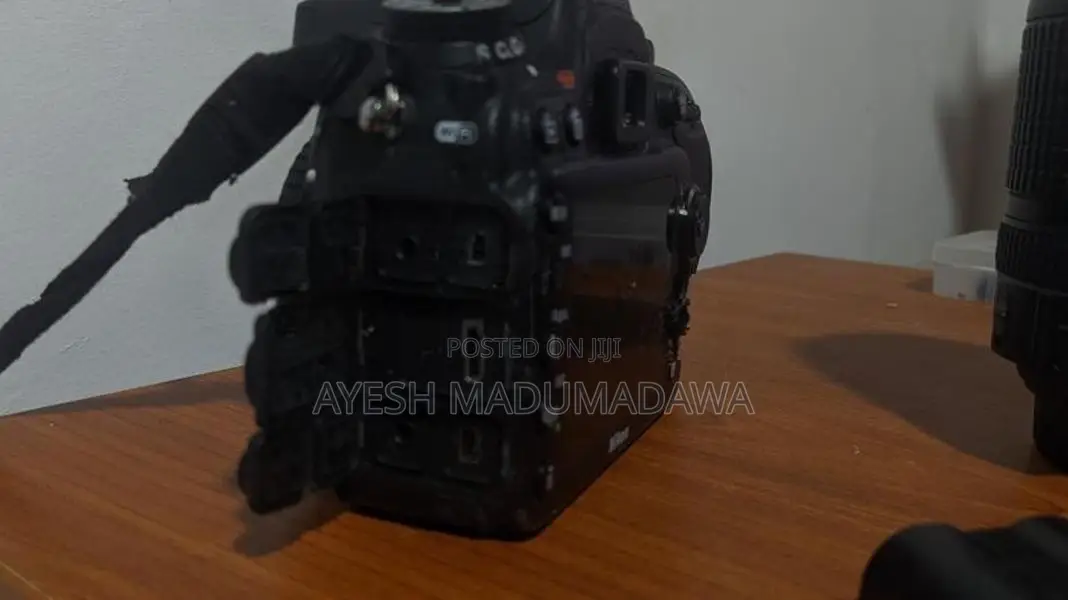 Nikon D7200 DSLR Camera