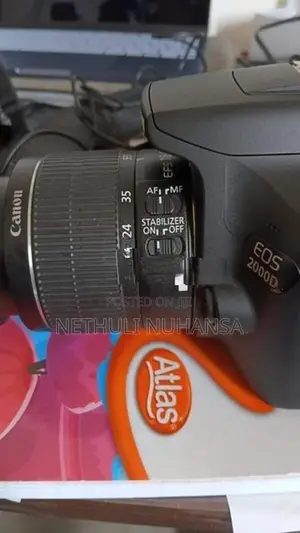 Canon 2000D