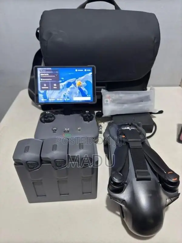 DJI Mavic 4 Pro Creator Combo