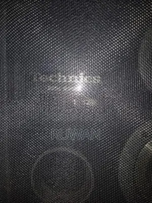 Technics Speakers