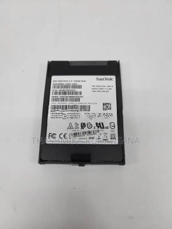 Sandisk 256GB SSD