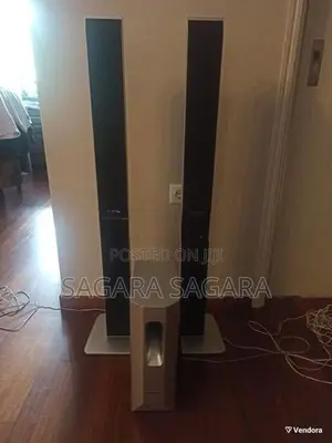 Panasonic Tower speaker 2 subwoofer 8 inches centre s