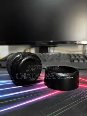 Sony 50mm f/1.8 lens