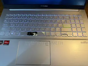 Asus VivoBook Ryzen 5