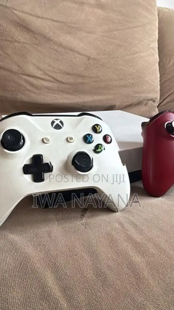 Xbox one X special edition with 2 controllers