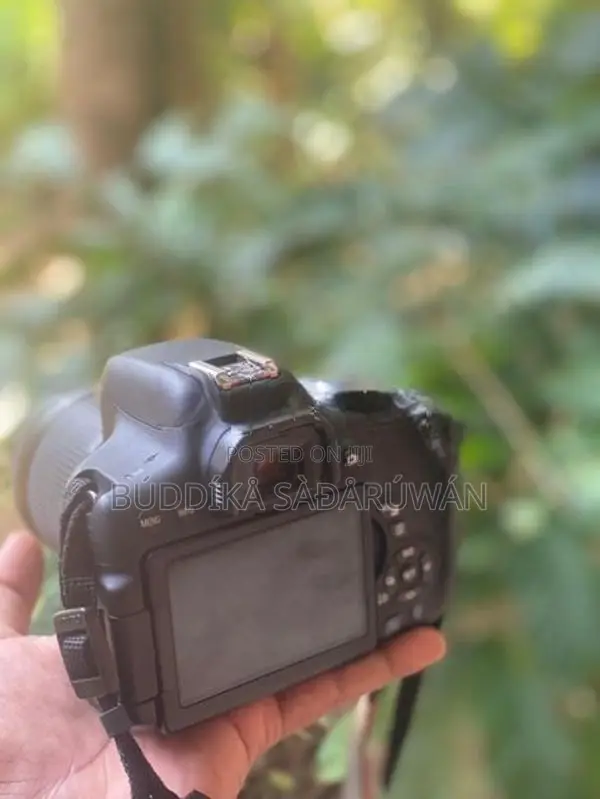 Canon 750D