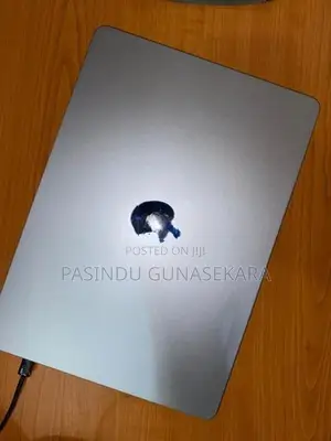 Apple MacBook Air M4 16GB RAM 512GB SSD