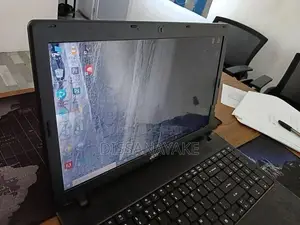 Acer Laptop i3