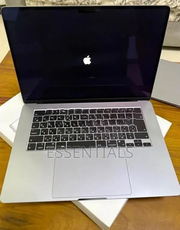 MacBook Air M2 15" Inch Full Set