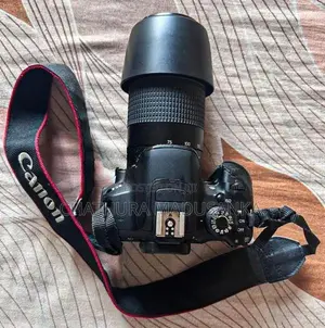 Canon EOS 700D DSLR Camera