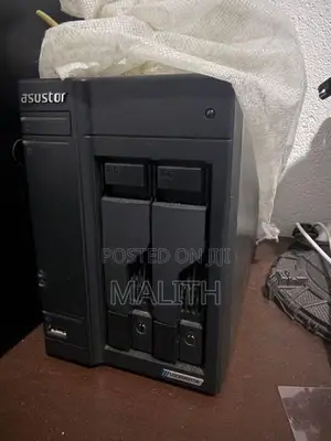 NAS storage LOCKERSTOR 2 Gen