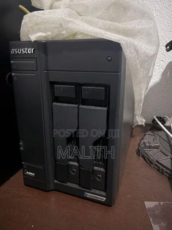 NAS storage LOCKERSTOR 2 Gen