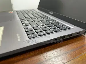 Asus Vivobook Laptop