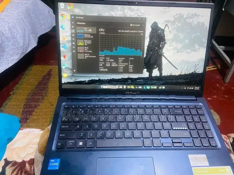 Asus Vivobook 15 A1502v