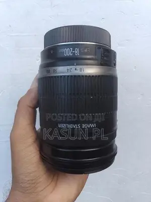 Canon 18-200 Lens